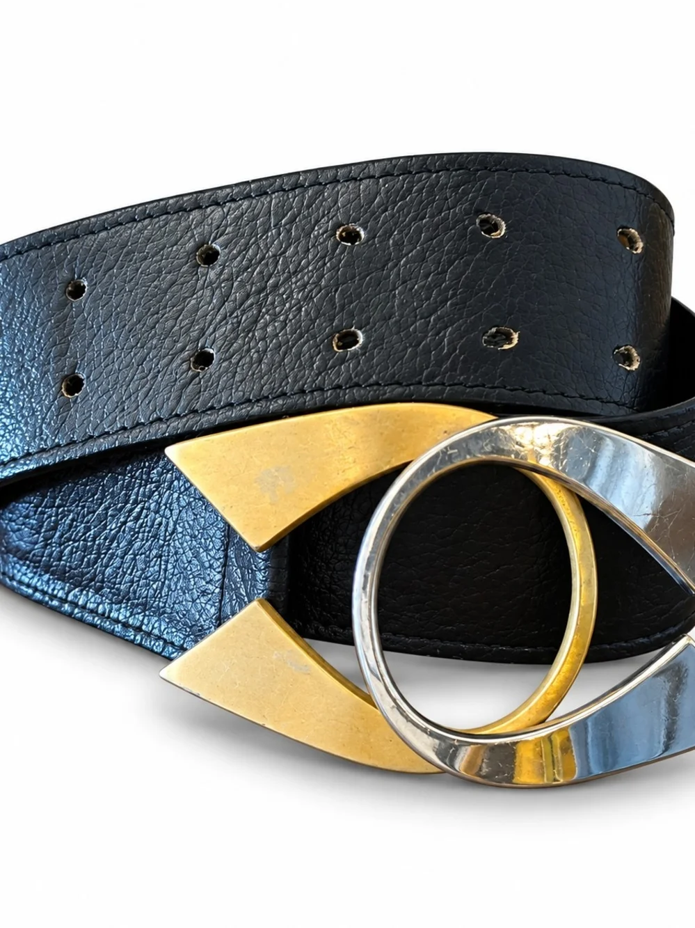 90's Genuine Leather Belt W/ Geometric Buckle.